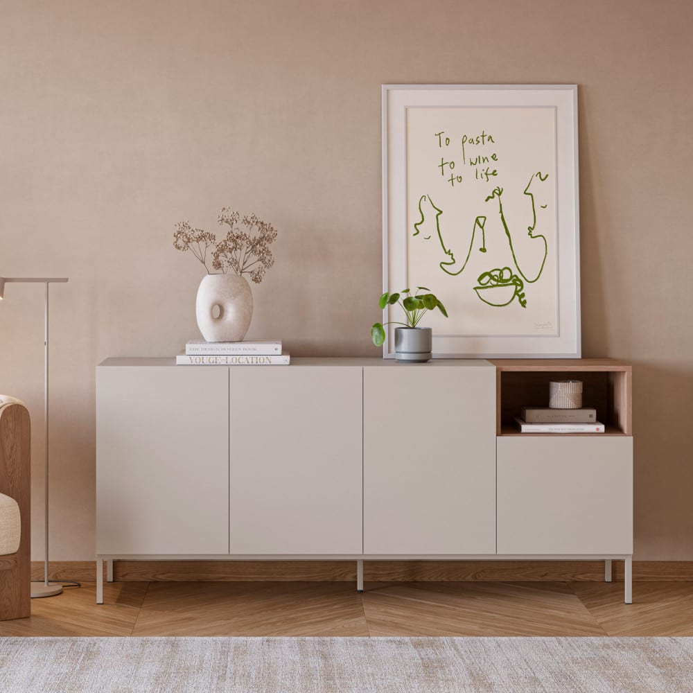 Détail de la niche en bois brut du buffet QUENOR