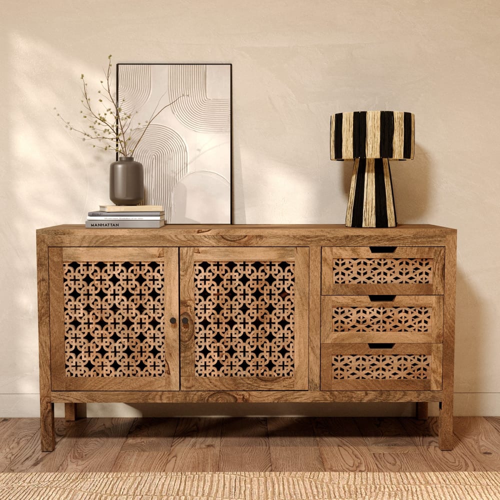 Détail des portes ajourées du buffet JAYA