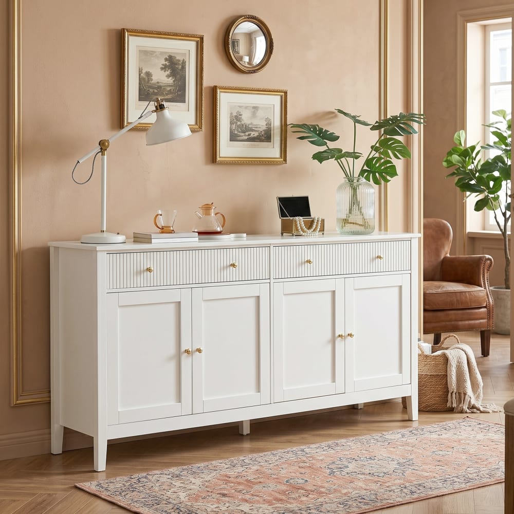 Détail des poignées dorées du buffet URBAN MEUBLE
