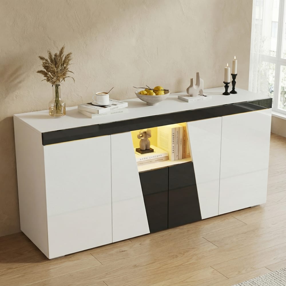 Détail des portes inclinées du buffet URBAN MEUBLE