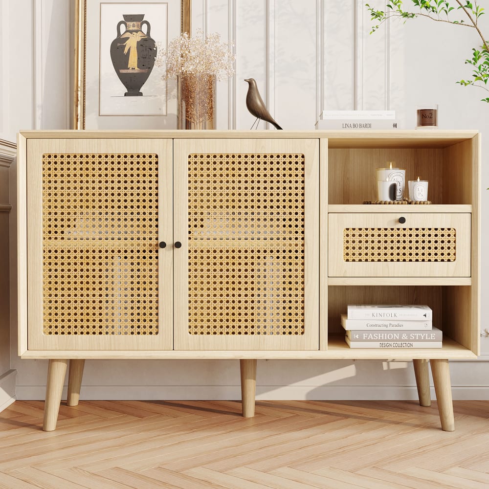 Détail du tissage en rotin du buffet URBAN MEUBLE