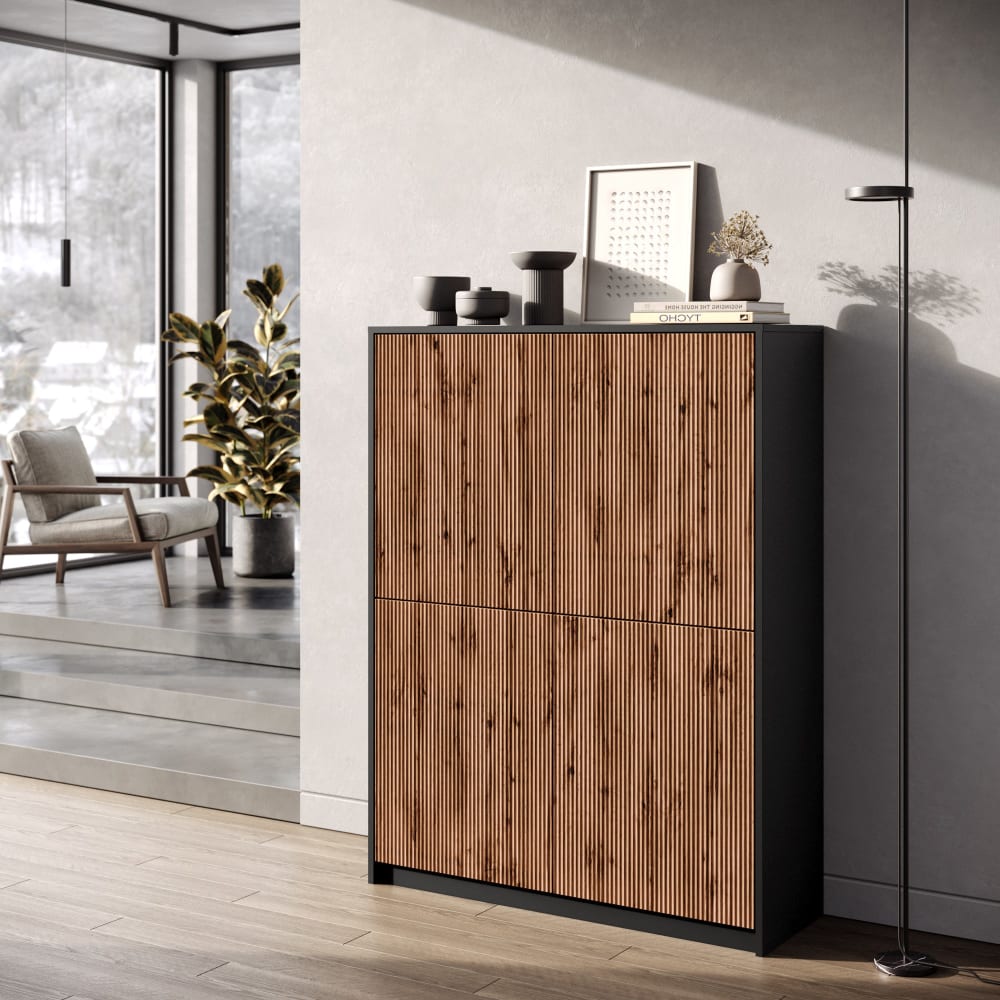 Buffet BUDAPEST portes ouvertes sur ses trois étagères