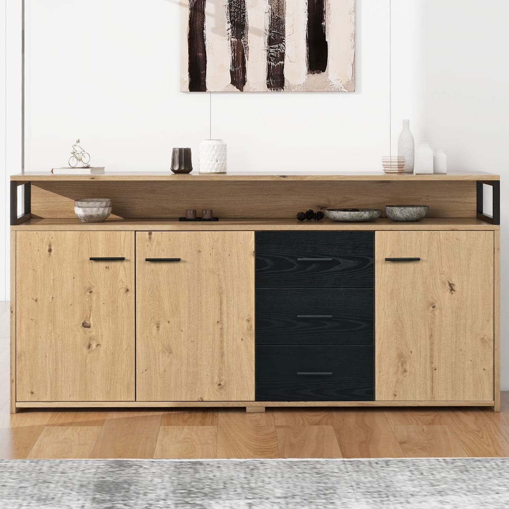 Détail des poignées métalliques du buffet URBAN MEUBLE