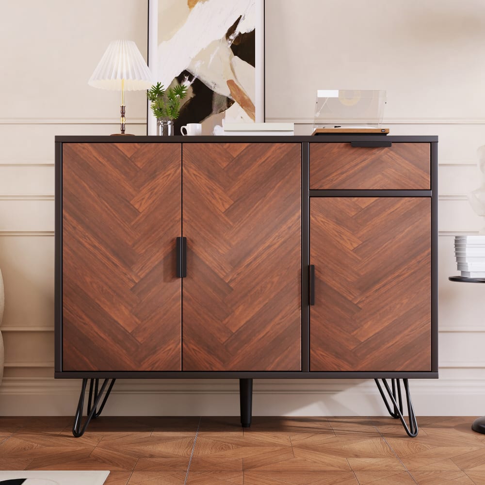 Détail des portes bois foncé du buffet URBAN MEUBLE