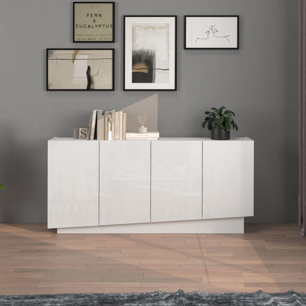 Détail de la façade blanc brillant du buffet VELA