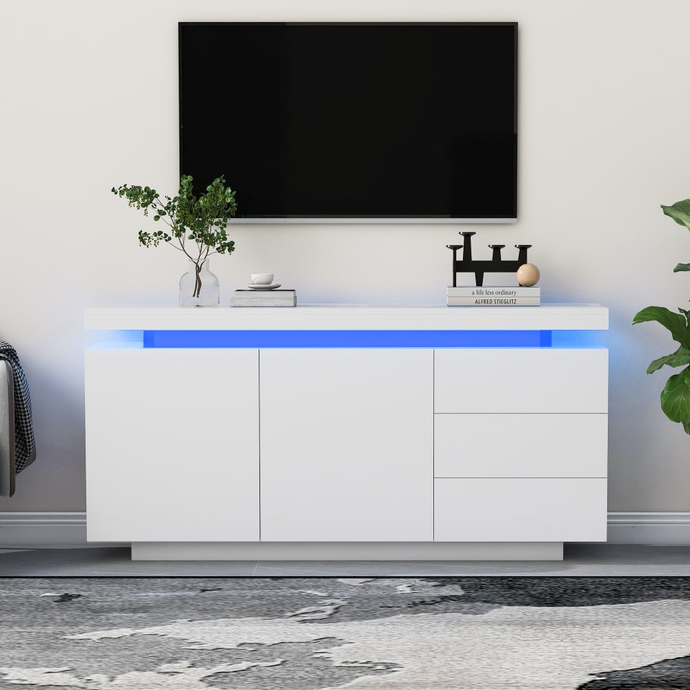 Détail de l'éclairage LED du buffet URBAN MEUBLE