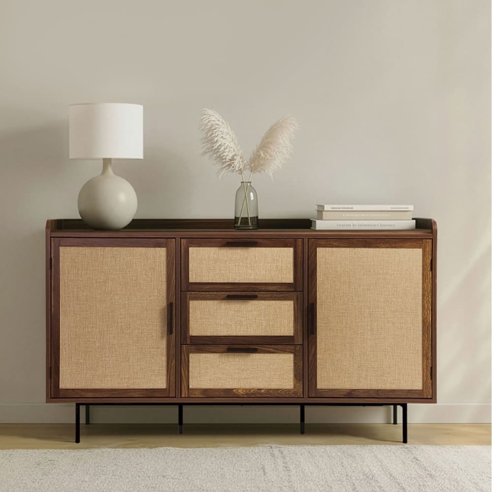 Détail des panneaux en tissu beige du buffet JETSON