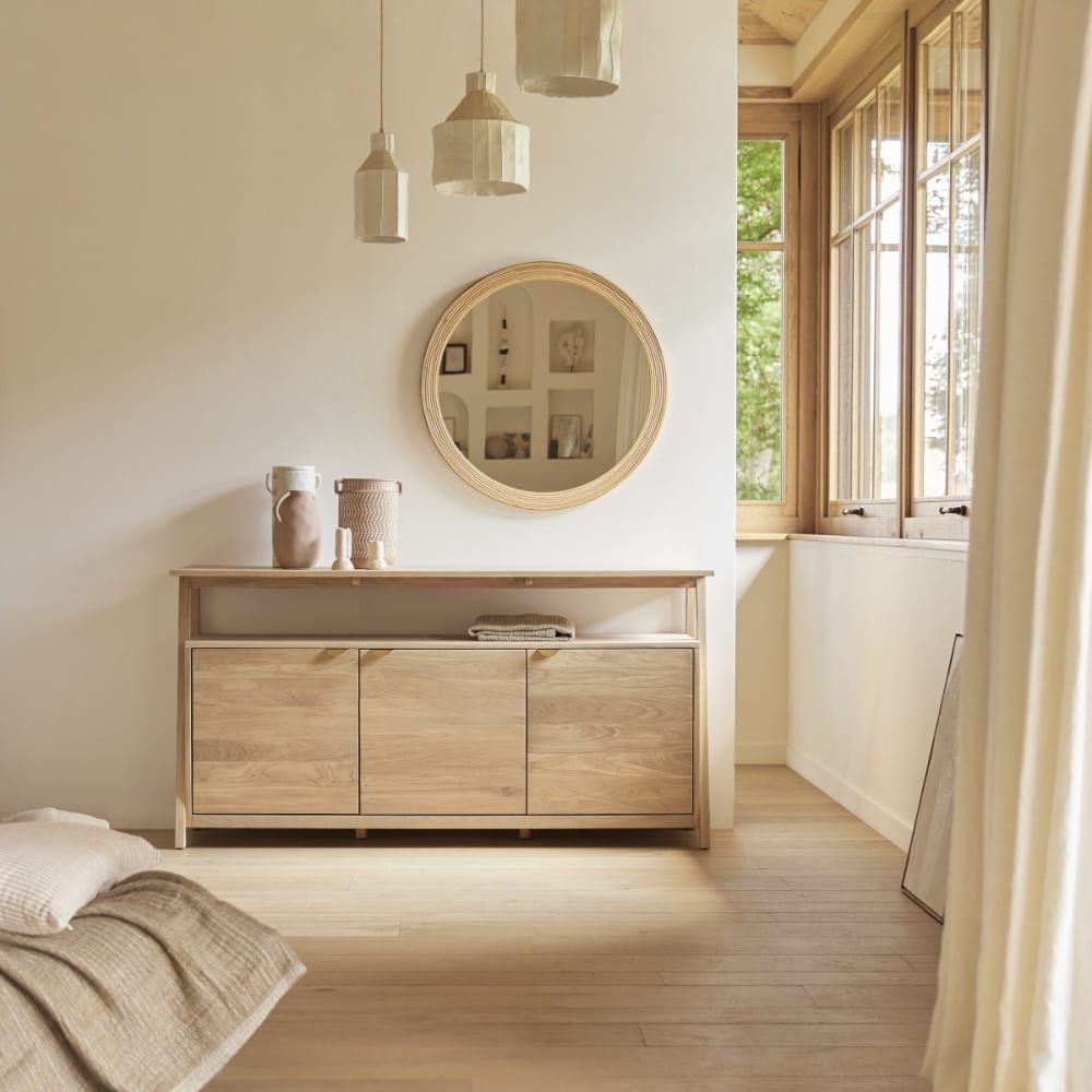 Grand buffet POLA en chêne massif 165 cm avec 3 portes et niche ouverte