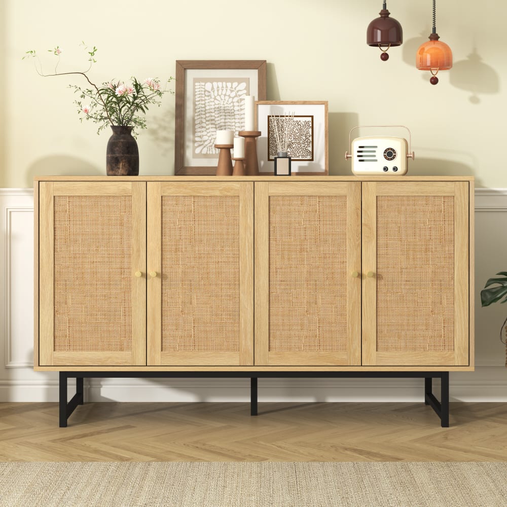 Détail du tressage de rotin des portes du buffet URBAN MEUBLE